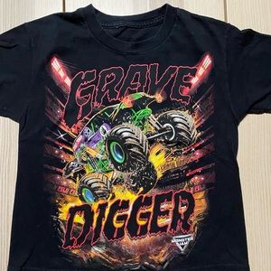 Monster Jam Grave Digger Shirt Youth M